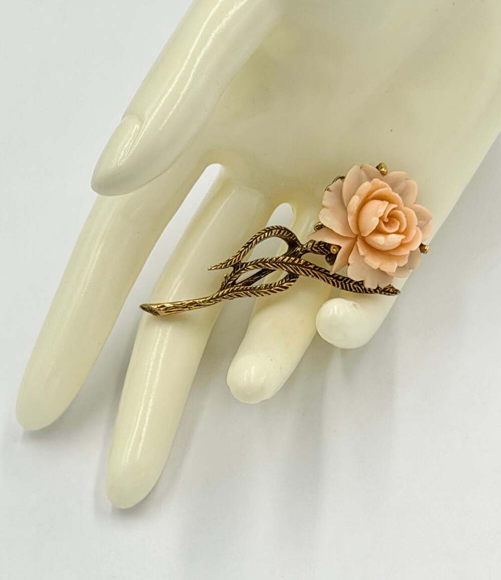 Vintage Stem 3D Rose Flower Pin Brooch